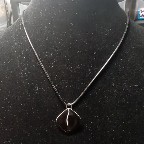 Upcycled necklace - Picture 1 of 4